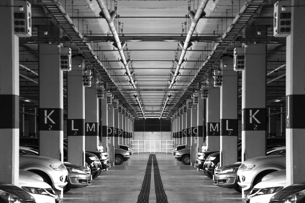 Parking garage