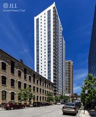 JLL Income Property Trust Acquires Premier Apartment Building in Chicago’s West Loop