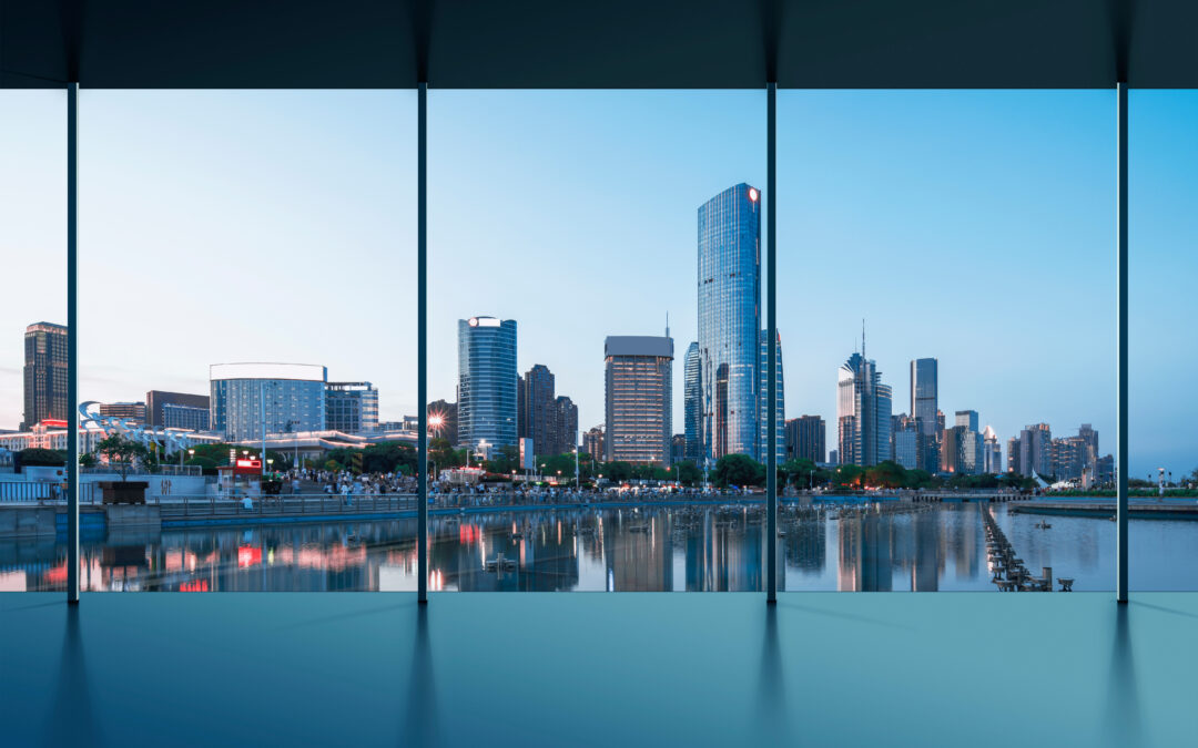 Manhattan Office Leasing Drops 23%